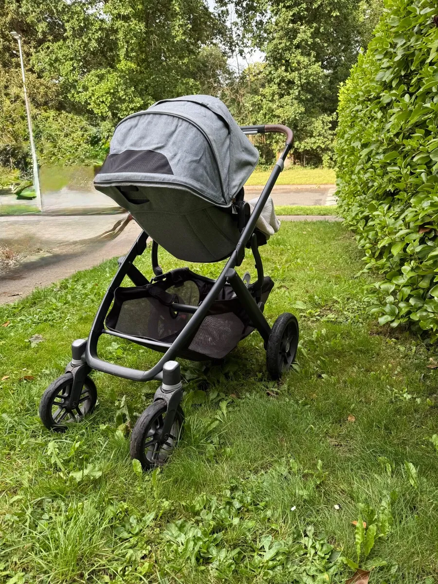 Uppababy Vista V2 - Image 2