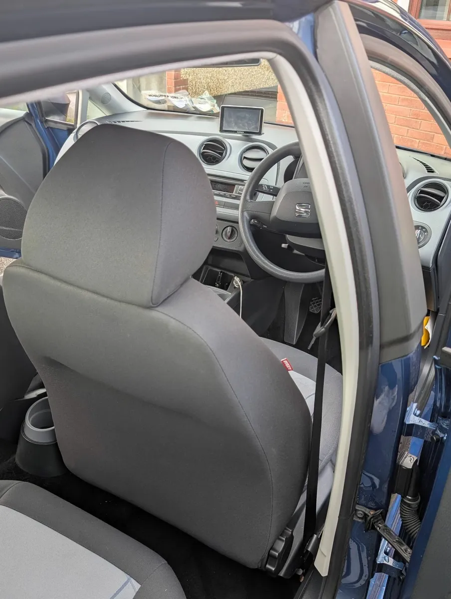 SEAT Ibiza 2015 - Image 4