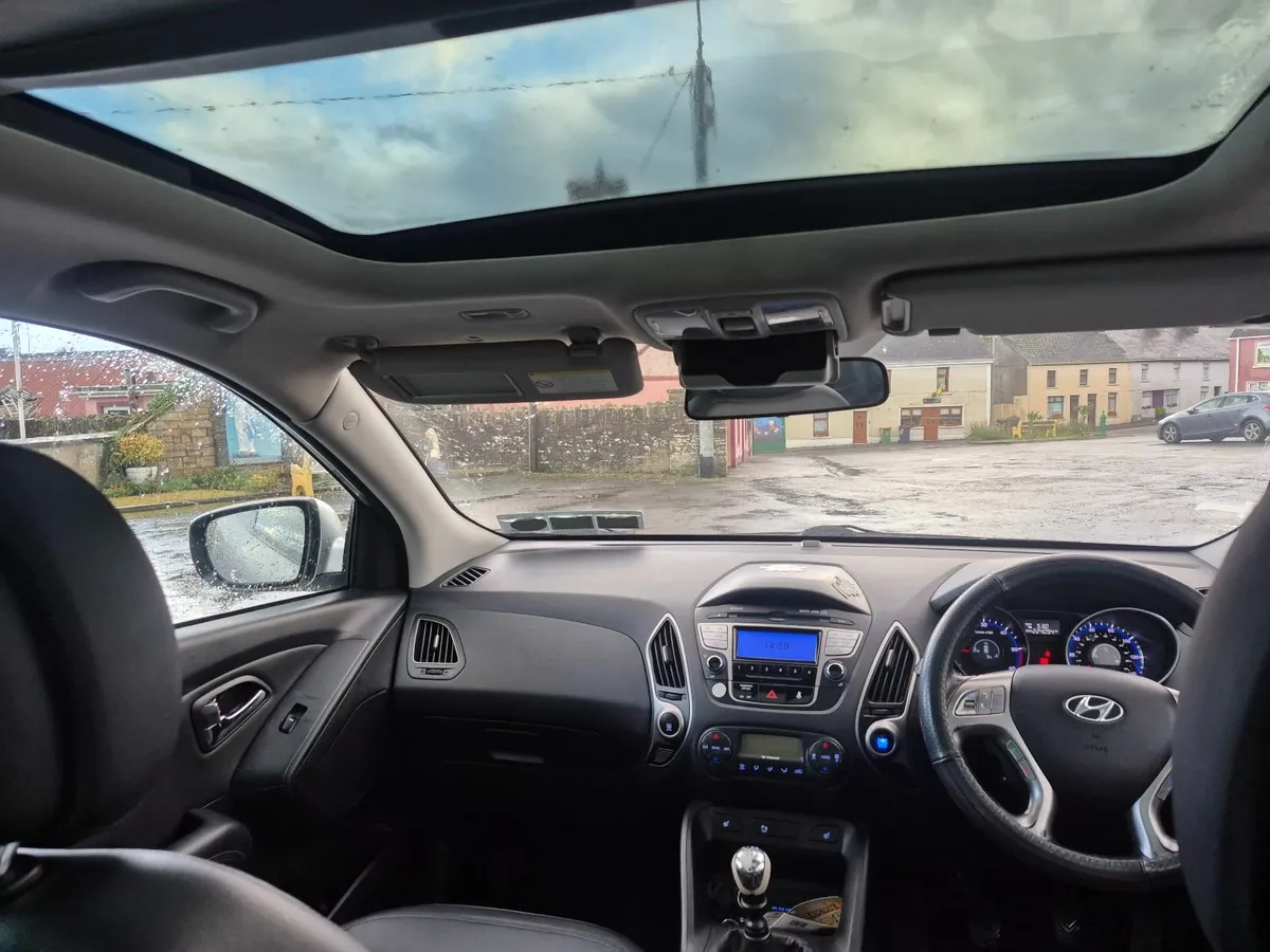 2011 HYUNDAI IX35 ELECTRIC PANROOF 1.7 DIESEL - Image 2