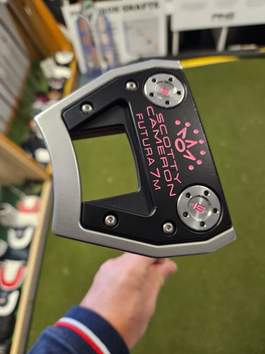 Scotty Cameron Futura 7m Putter - Image 1