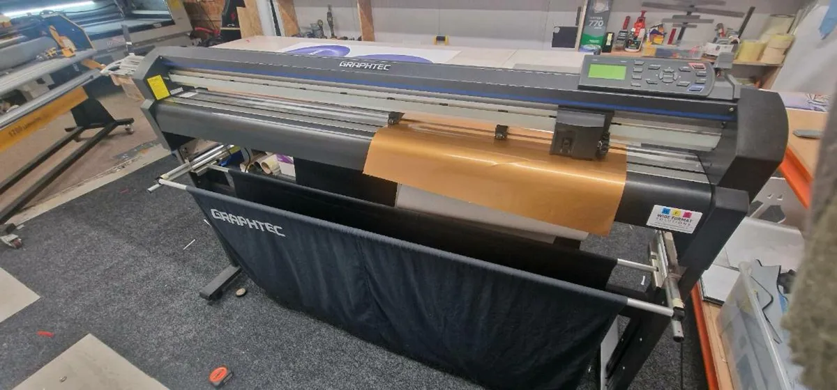 Plotter Graphitec 8000 - Image 3