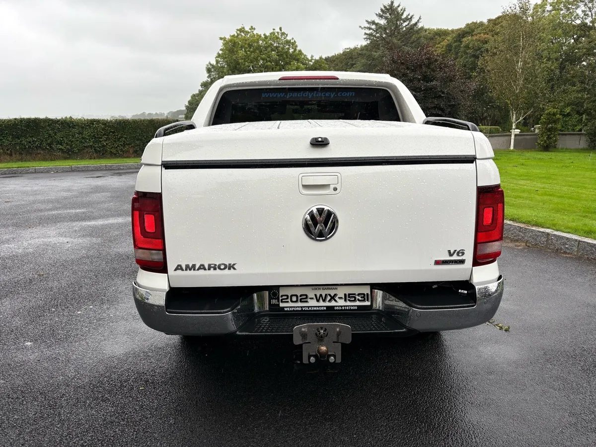 Vw Amarok V6 Auto Black Edition 258hp only 44k - Image 4