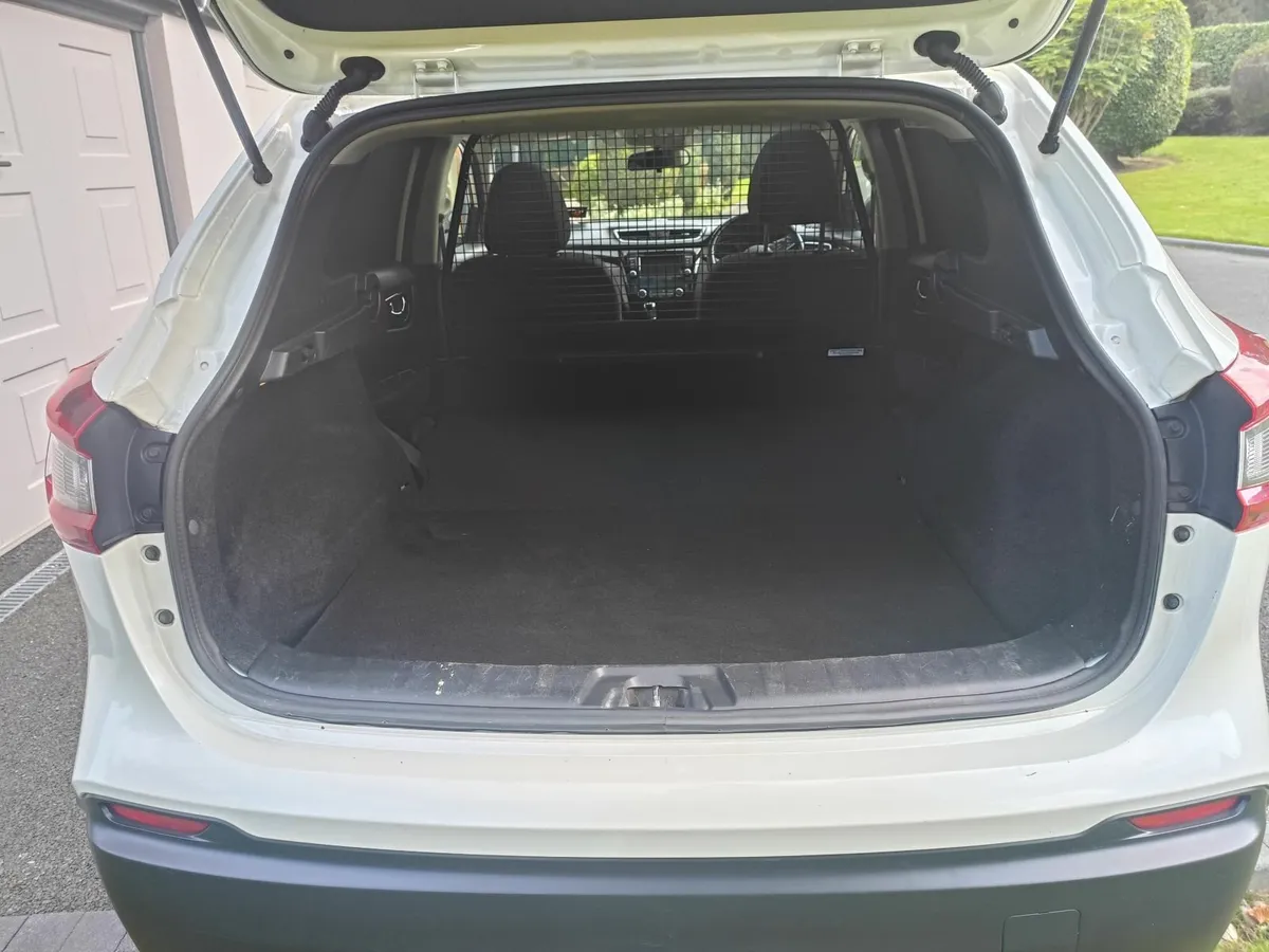 Nissan Qashqai 2021 - Image 4