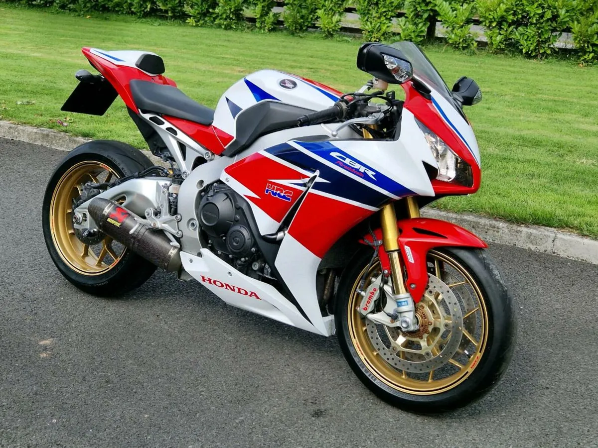 Honda CBR 1000 RR SP Fireblade - Image 1
