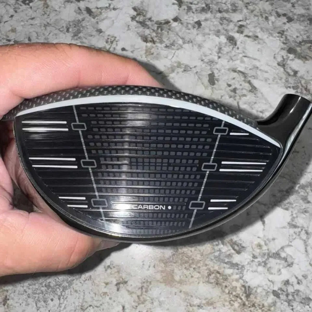 Taylormade Qi35 Driver - Image 4