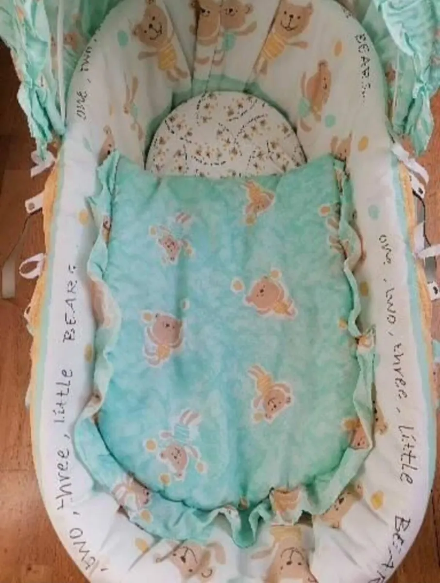 Moses Basket - Image 4