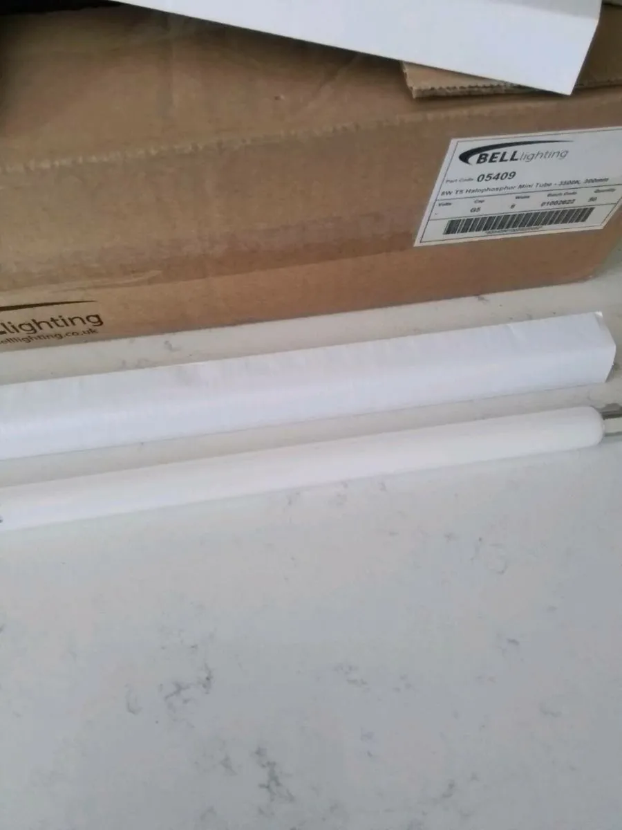 12 inch white tube bulbs - Image 2