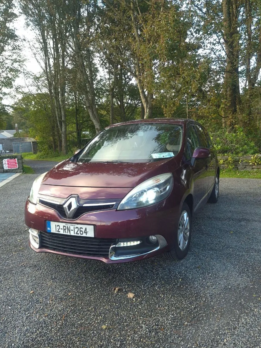 Renault Grand Scenic 2012 - Image 1