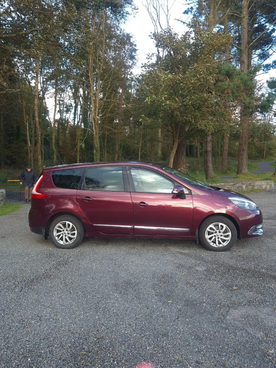 Renault Grand Scenic 2012 - Image 3