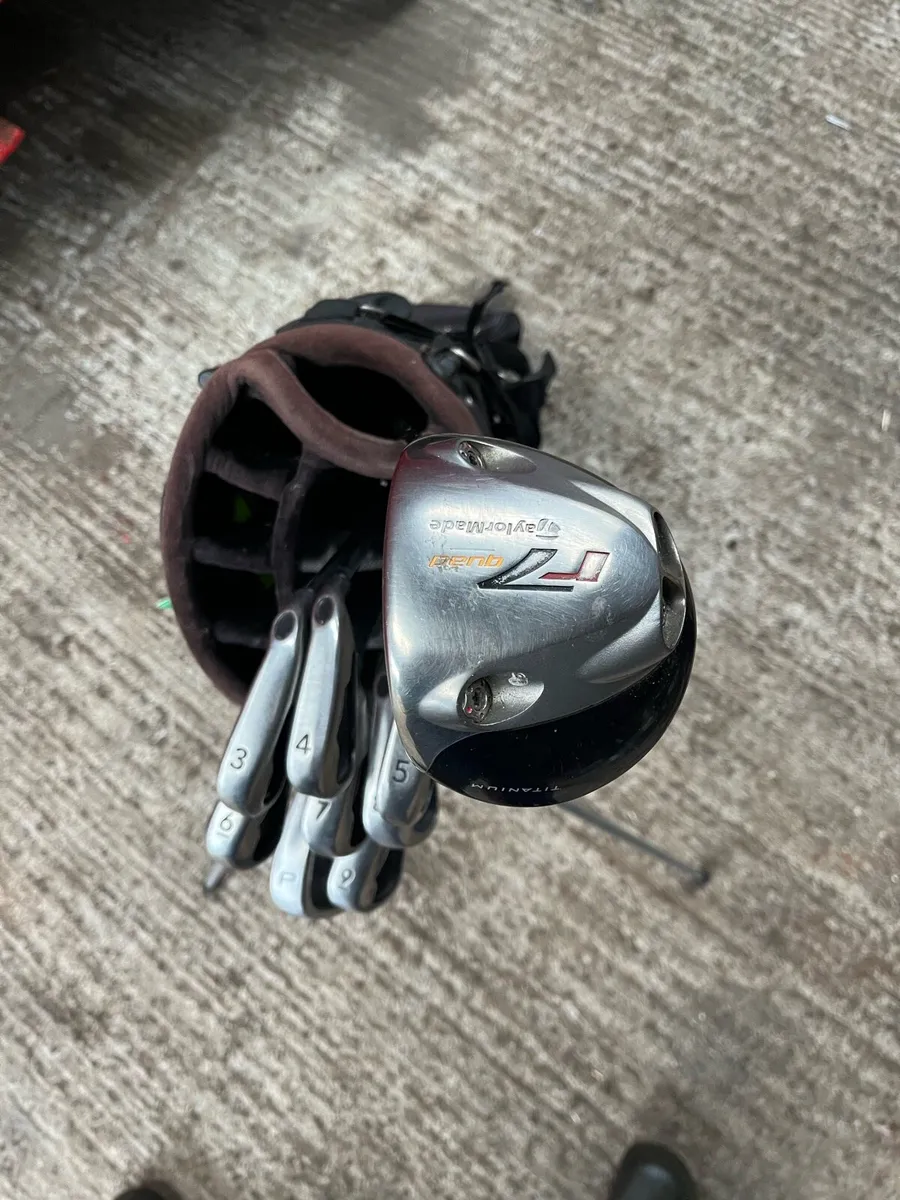 Golf bag and clubs - Image 2