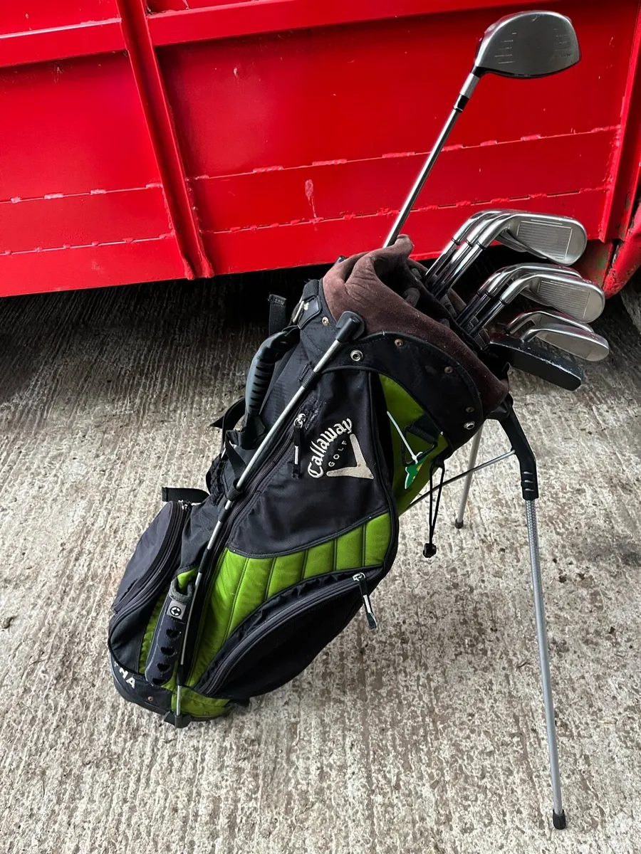 Golf bag and clubs - Image 4
