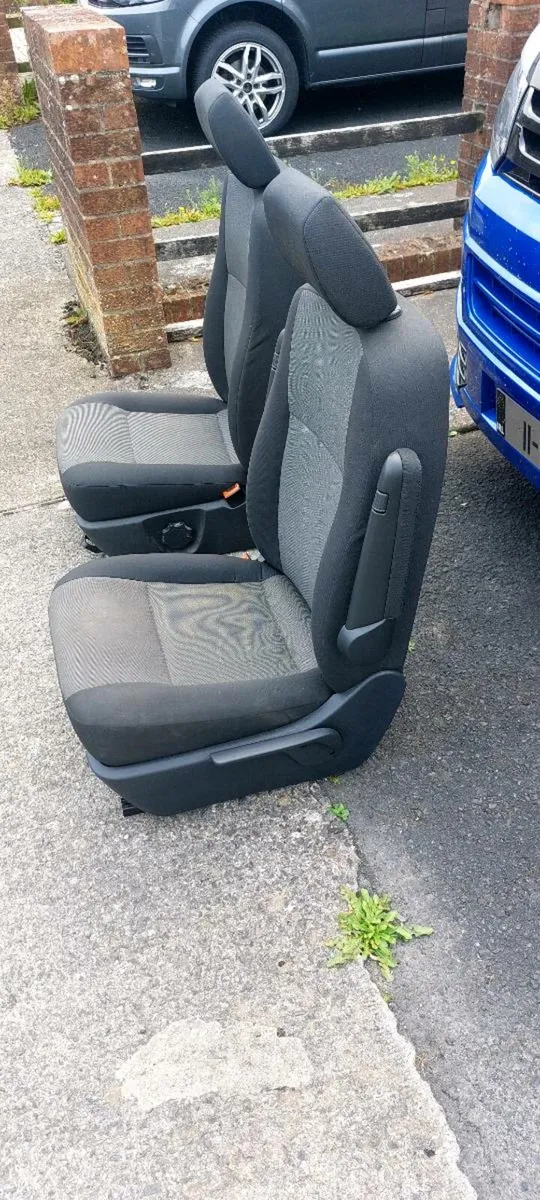 Seats for vw transporter, multivan, t5,t5,1 t6 - Image 4