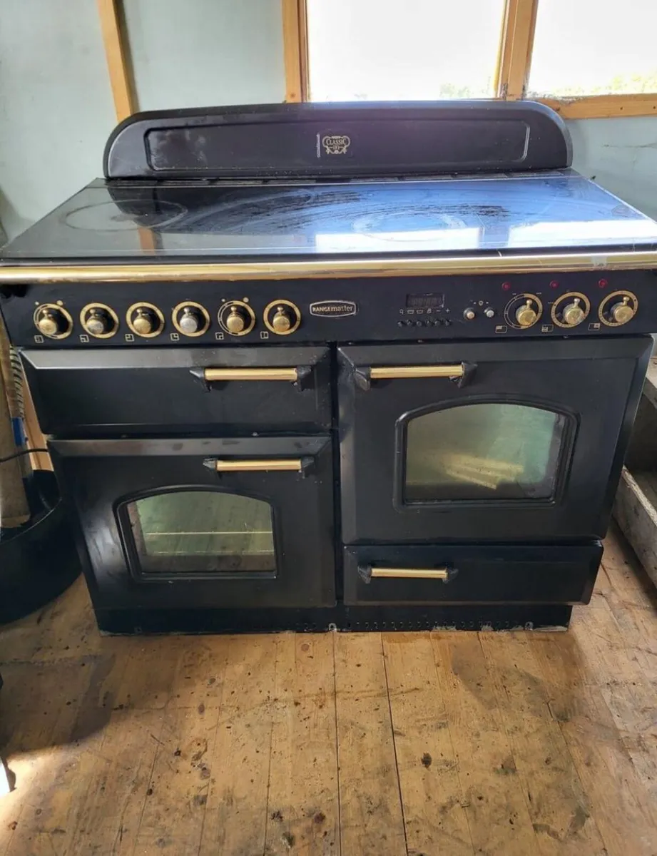 Electric stove excellent condition - Image 1