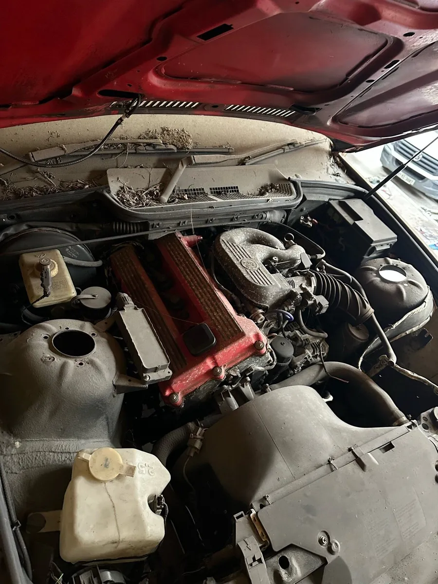 BMW e36 parts /shells - Image 4