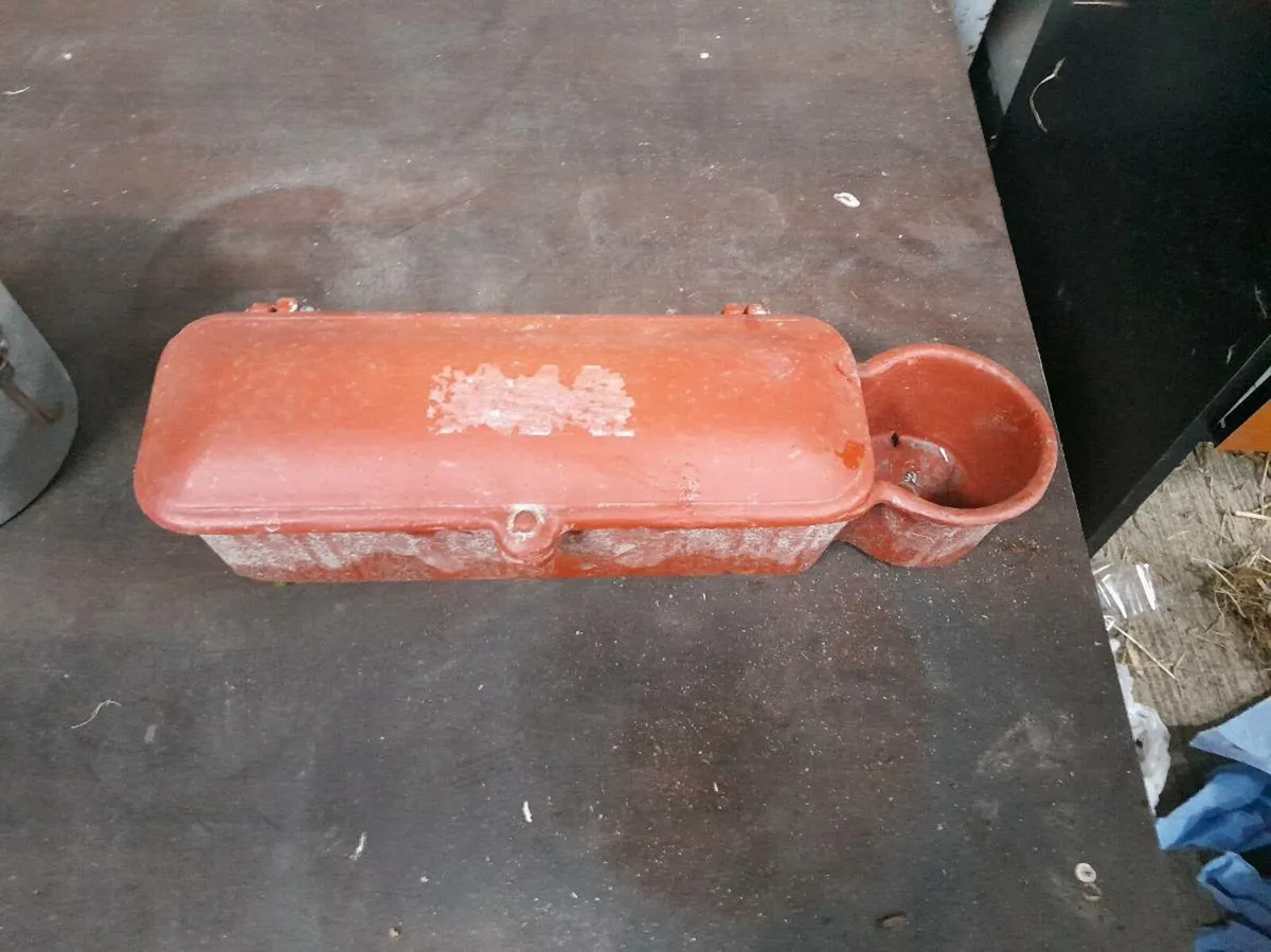 Tractor tool box - Image 1