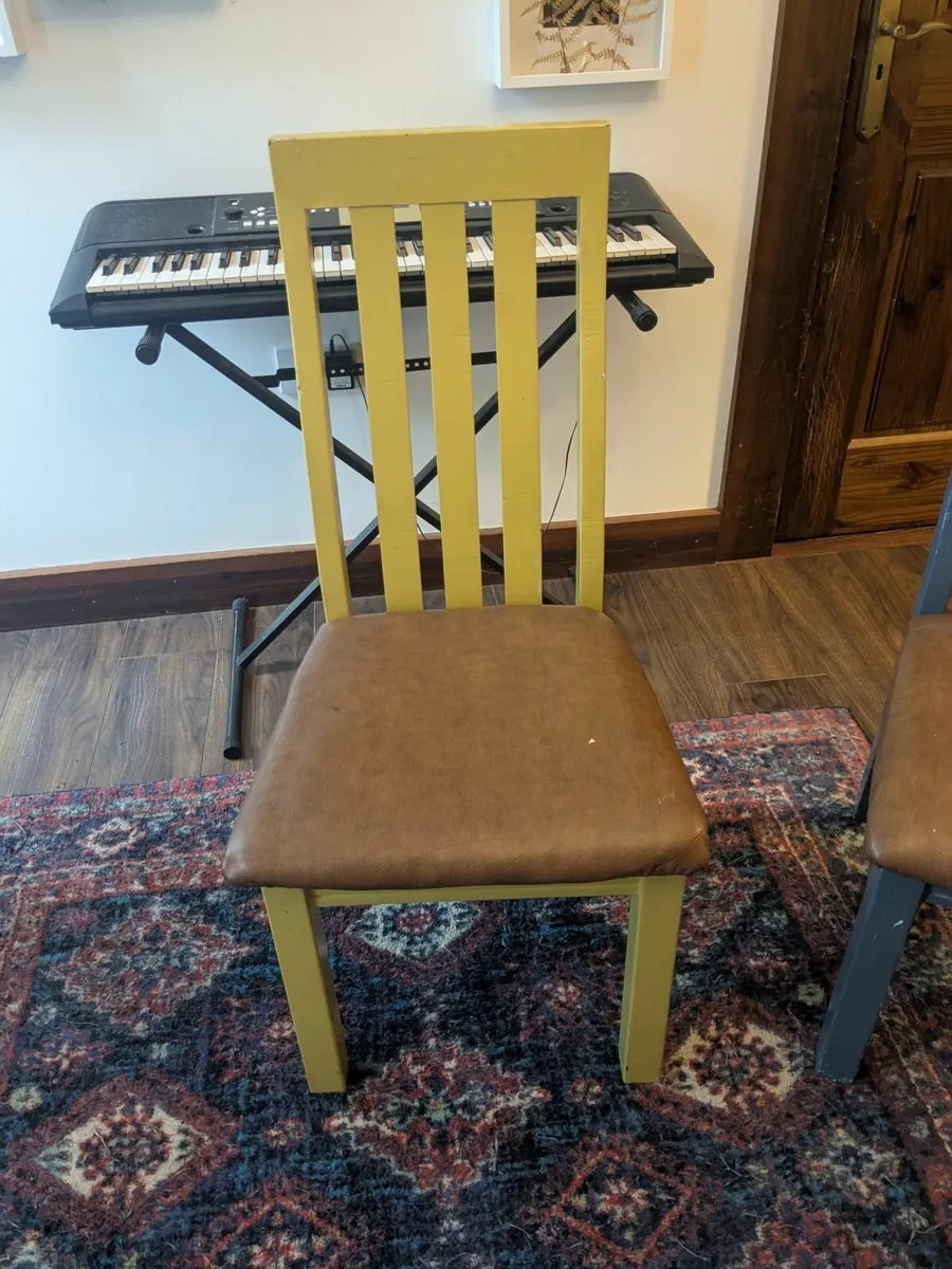 Dining chairs - Image 1