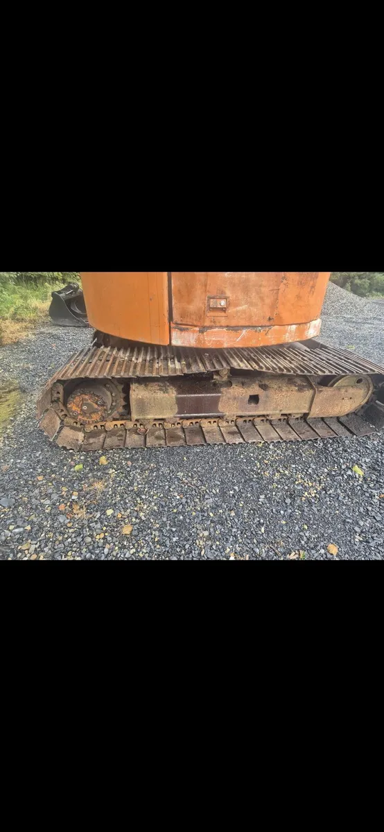 Hitachi Ex60 URG - Image 2
