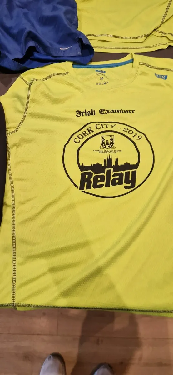 Running t shirts and shorts - Image 4