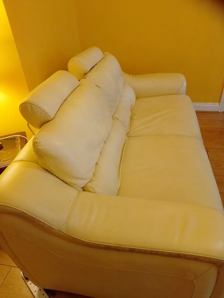White leather sofa - Image 2