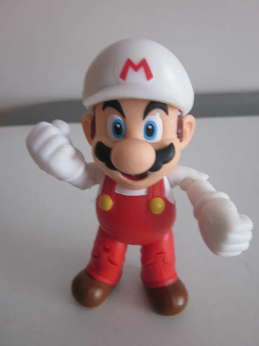 Super Mario Jakks Poseable 4" Figure 2015 - Image 1