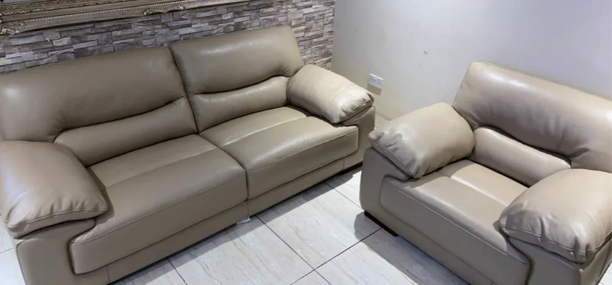 Suite Of Furniture - Image 2