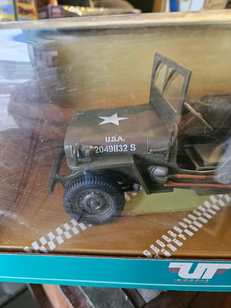 Corgi UT American WW2 Willy's Jeep 1:18 - Image 2