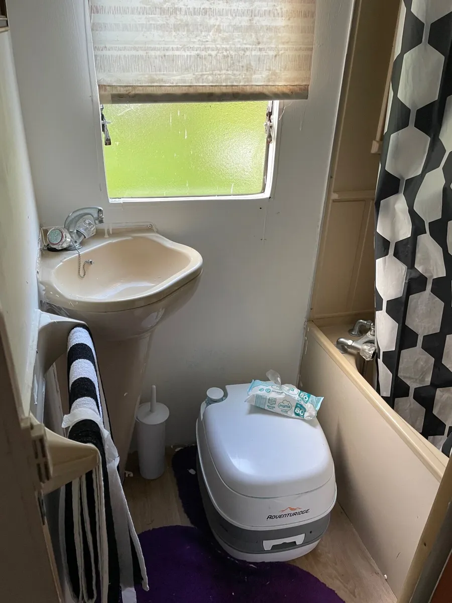 Mobile home for sale - Image 2