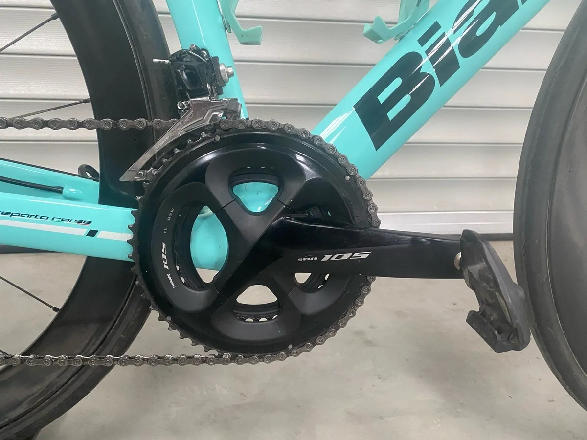 Road Bike - Image 4