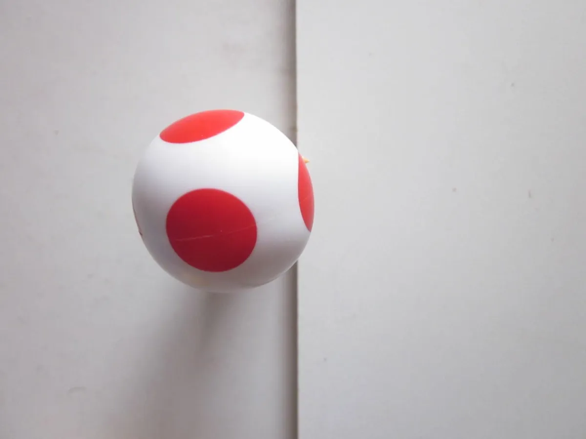 Super Mario Jakks 2" Toad Figure - Image 4