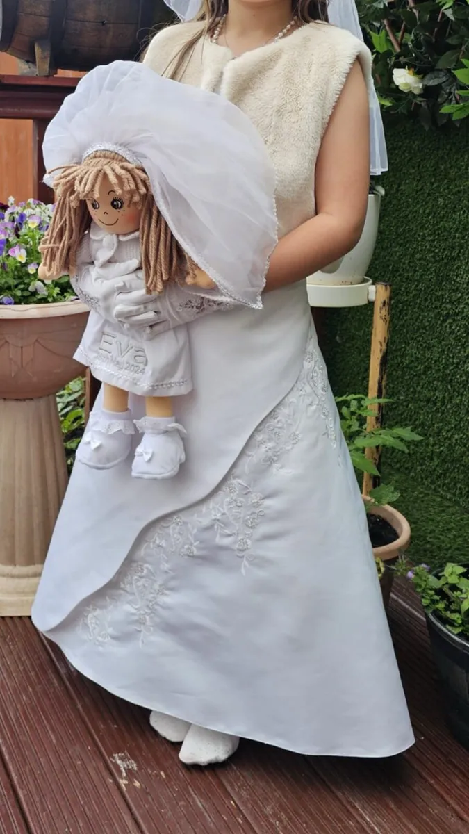 Communion dress - Image 3