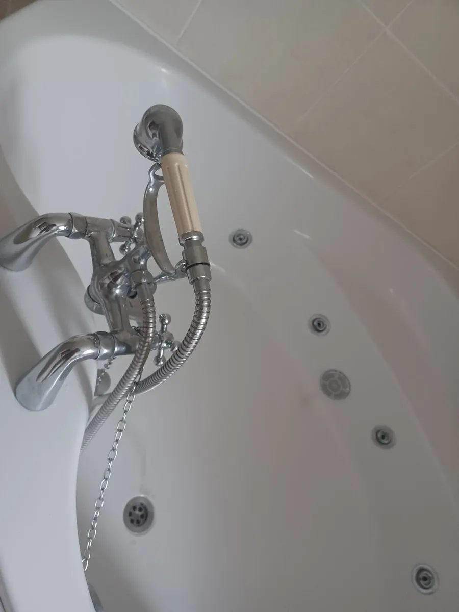 Bath - Image 2