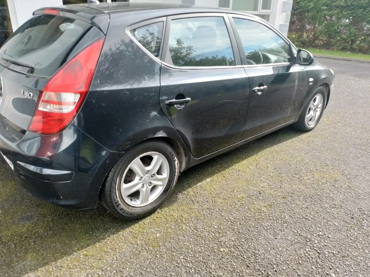 Hyundai  i20 all parts renault fluance  part - Image 2