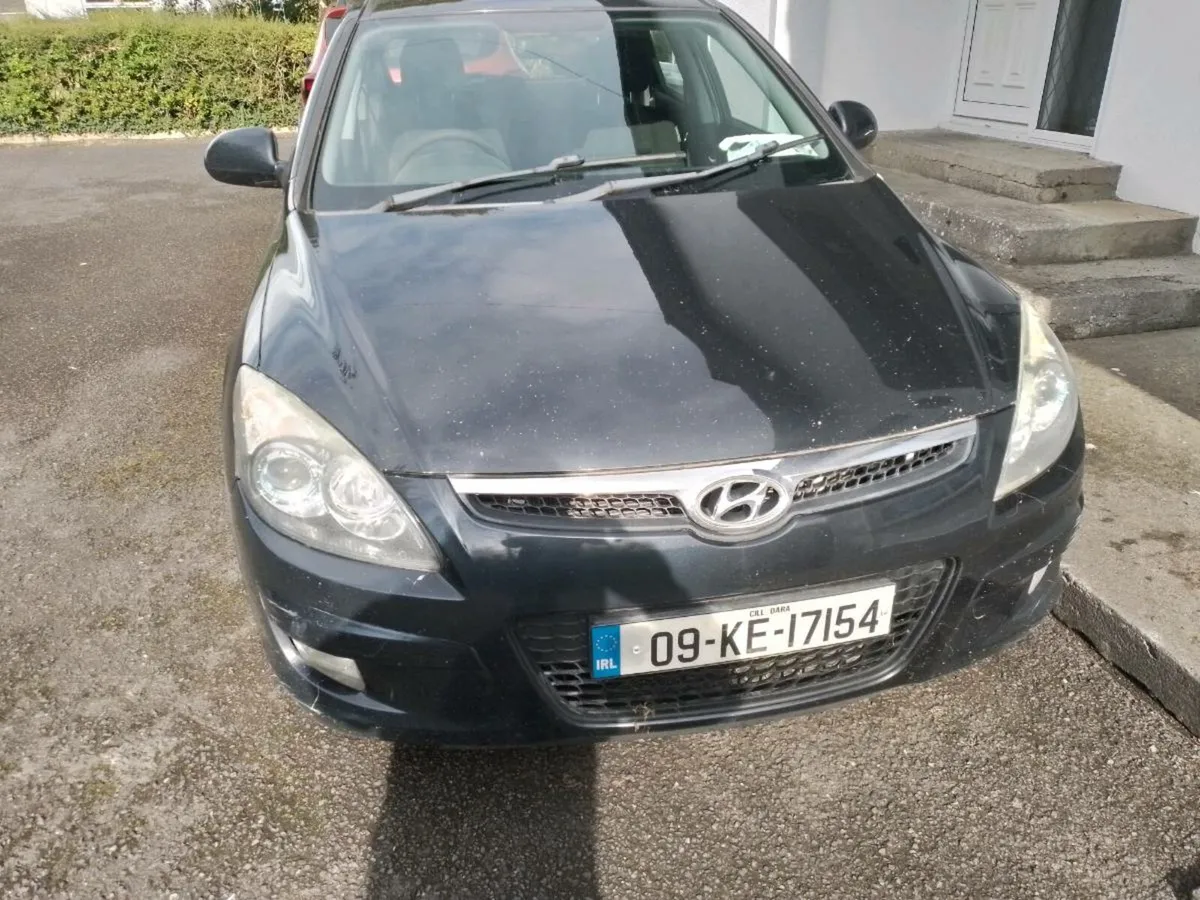 Hyundai  i20 all parts renault fluance  part - Image 3