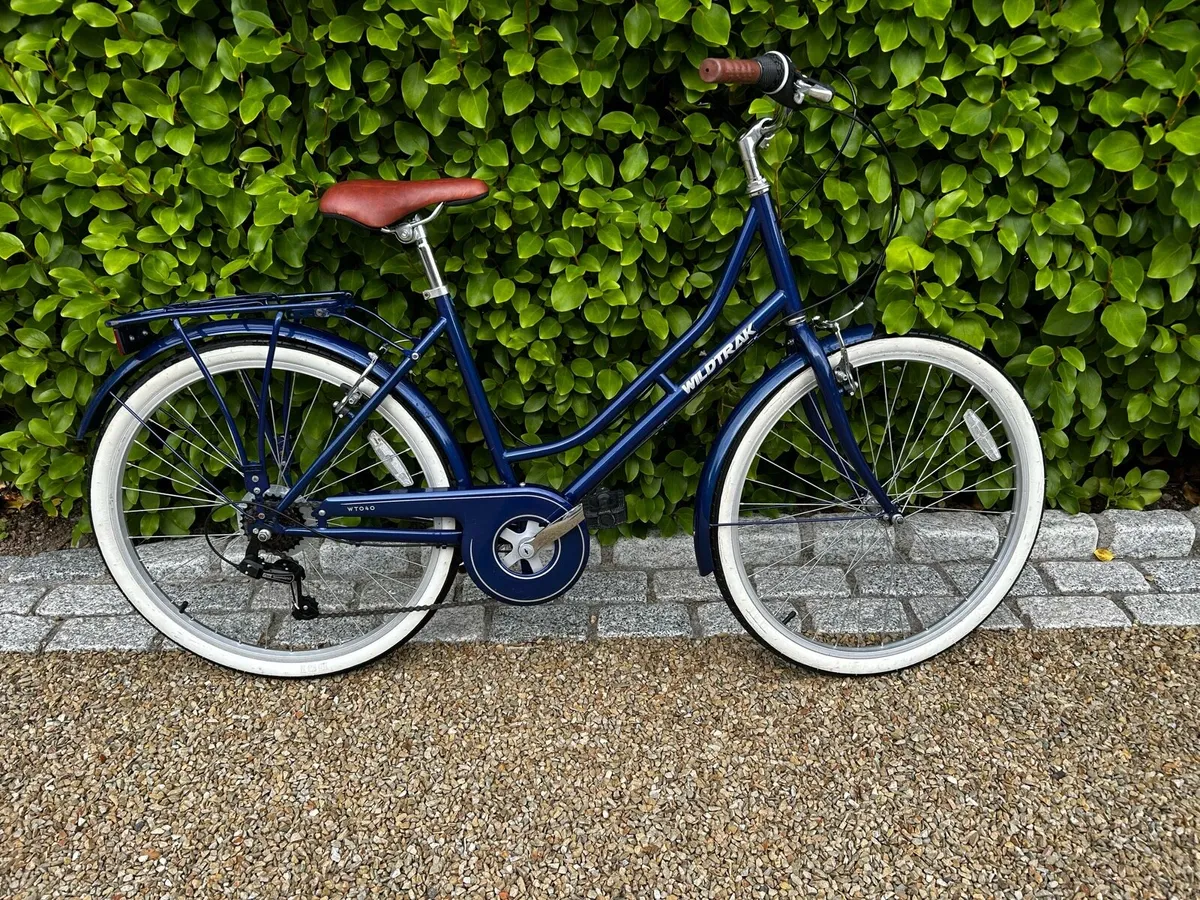Wildtrak Ladies Hybrid Bike - Image 1