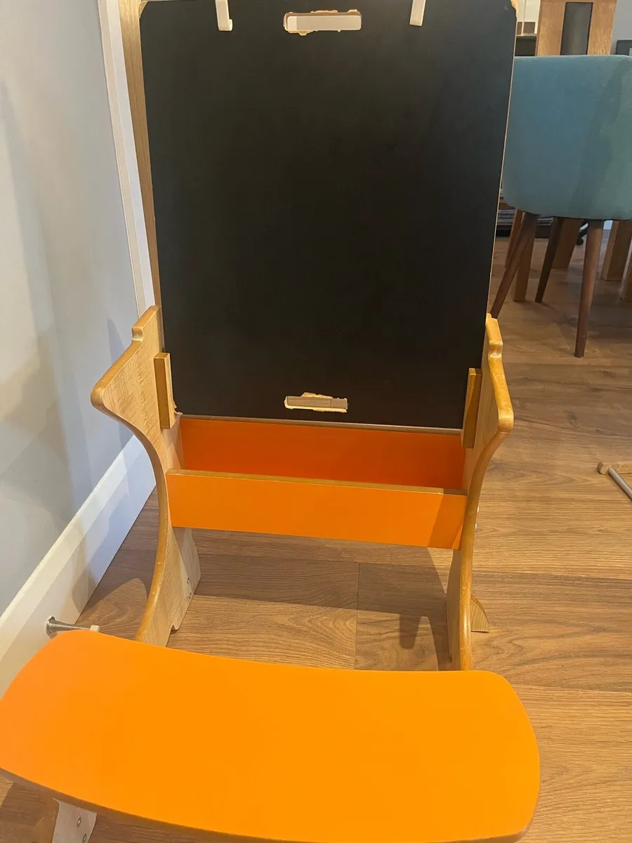 Little helper Kids table chair blackboard in one - Image 2