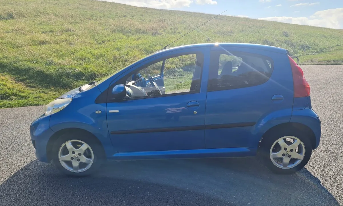 Peugeot 107 2010 - Image 3
