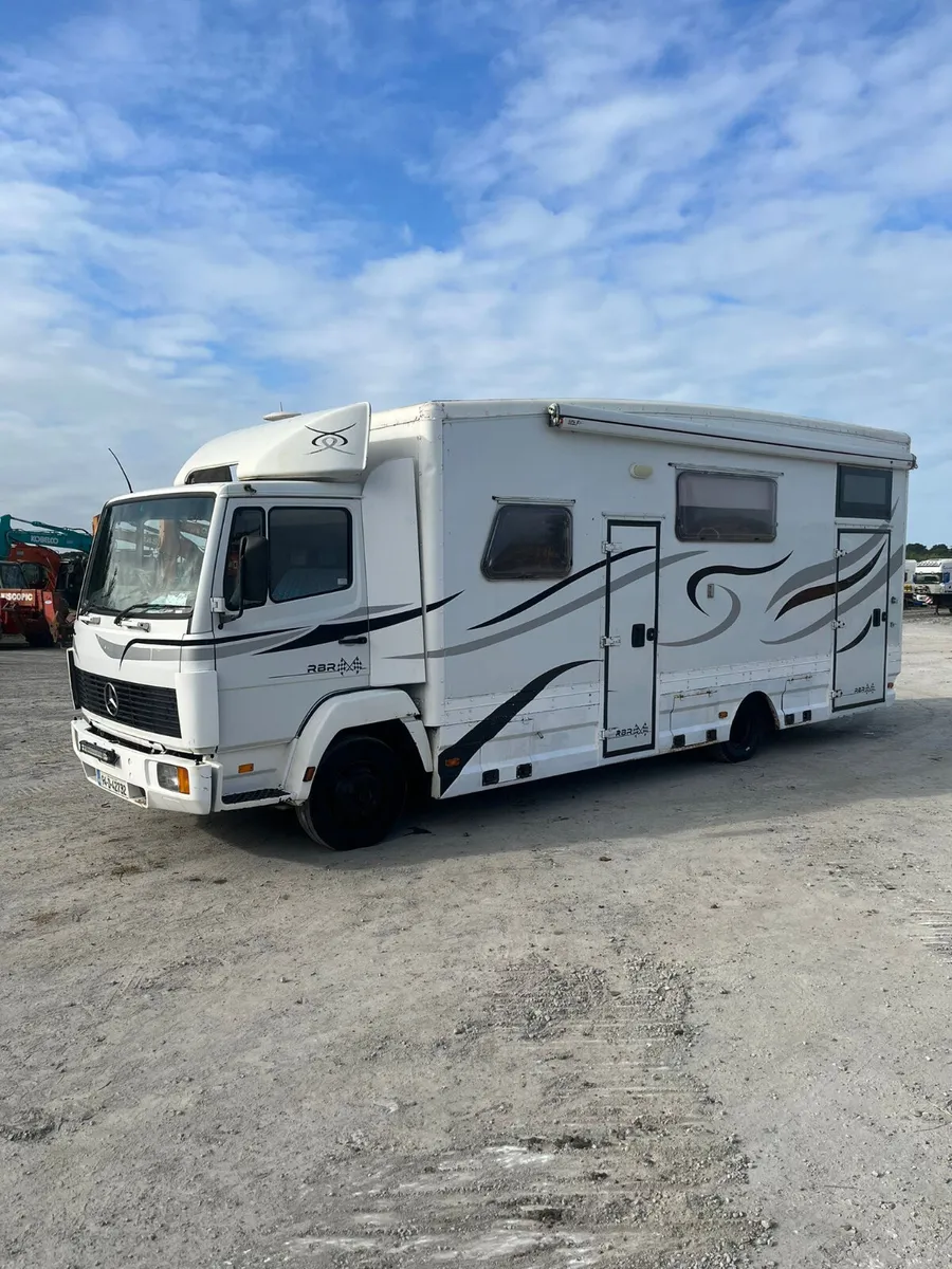 Racetruck / camper - Image 1