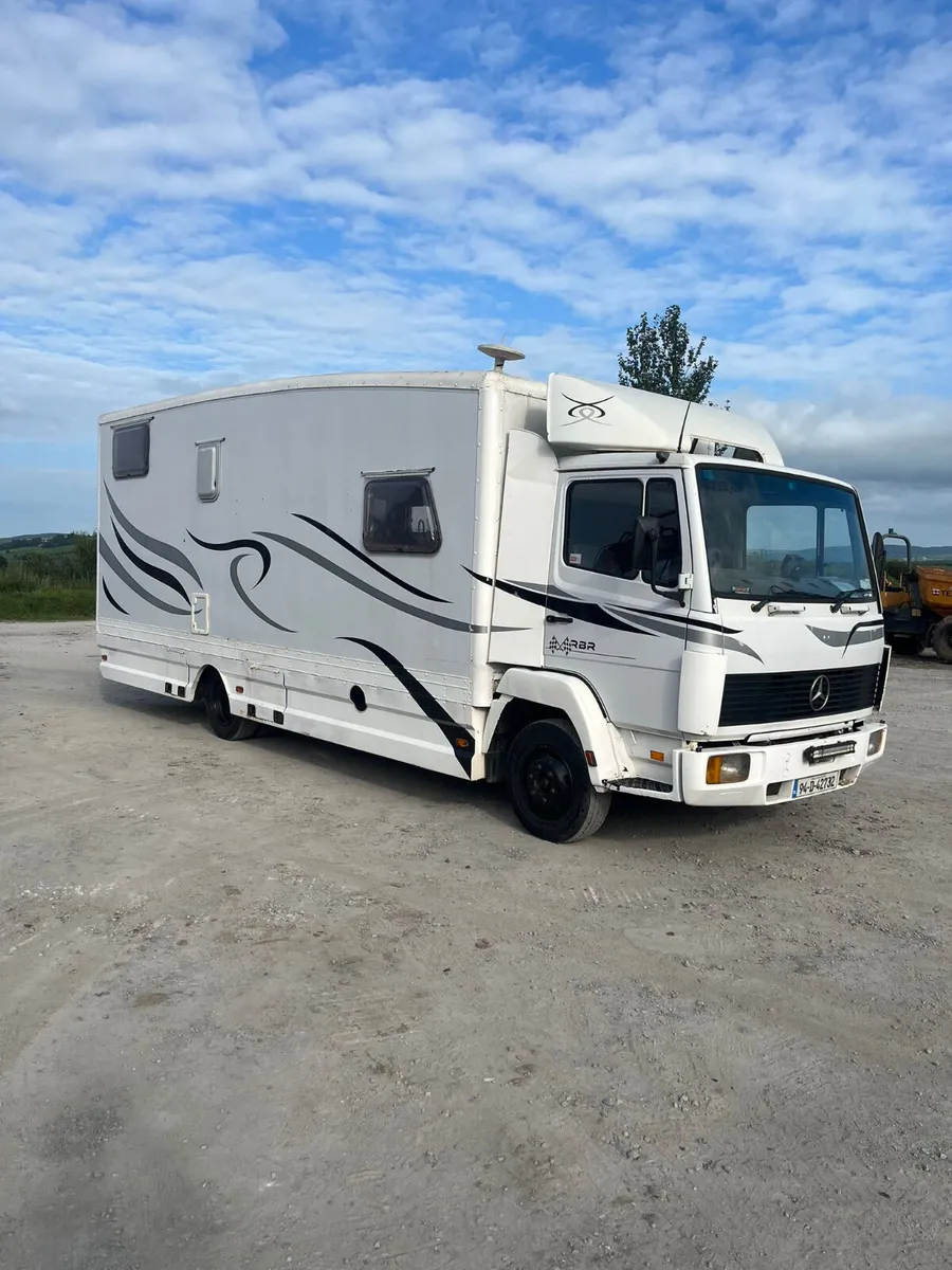 Racetruck / camper - Image 2
