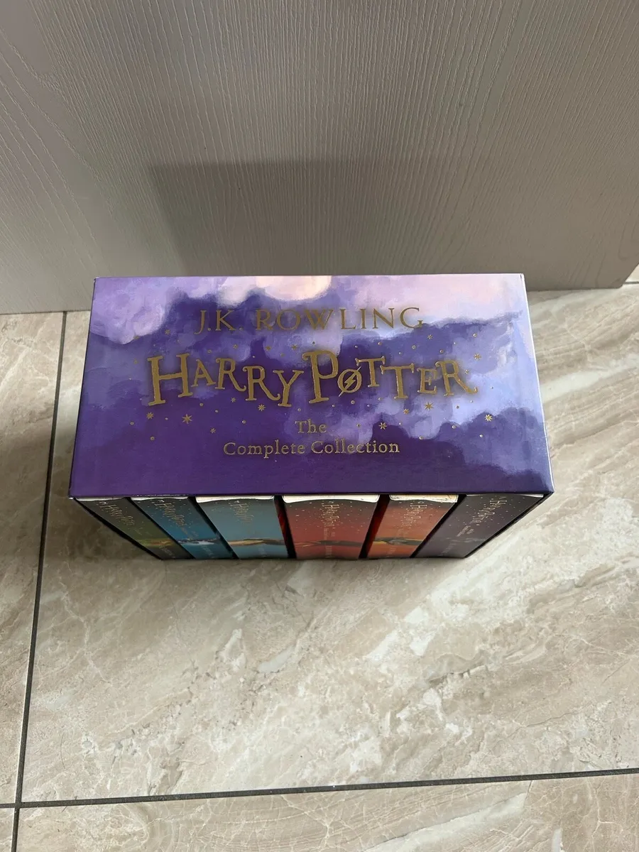 Harry Potter book collection - Image 1