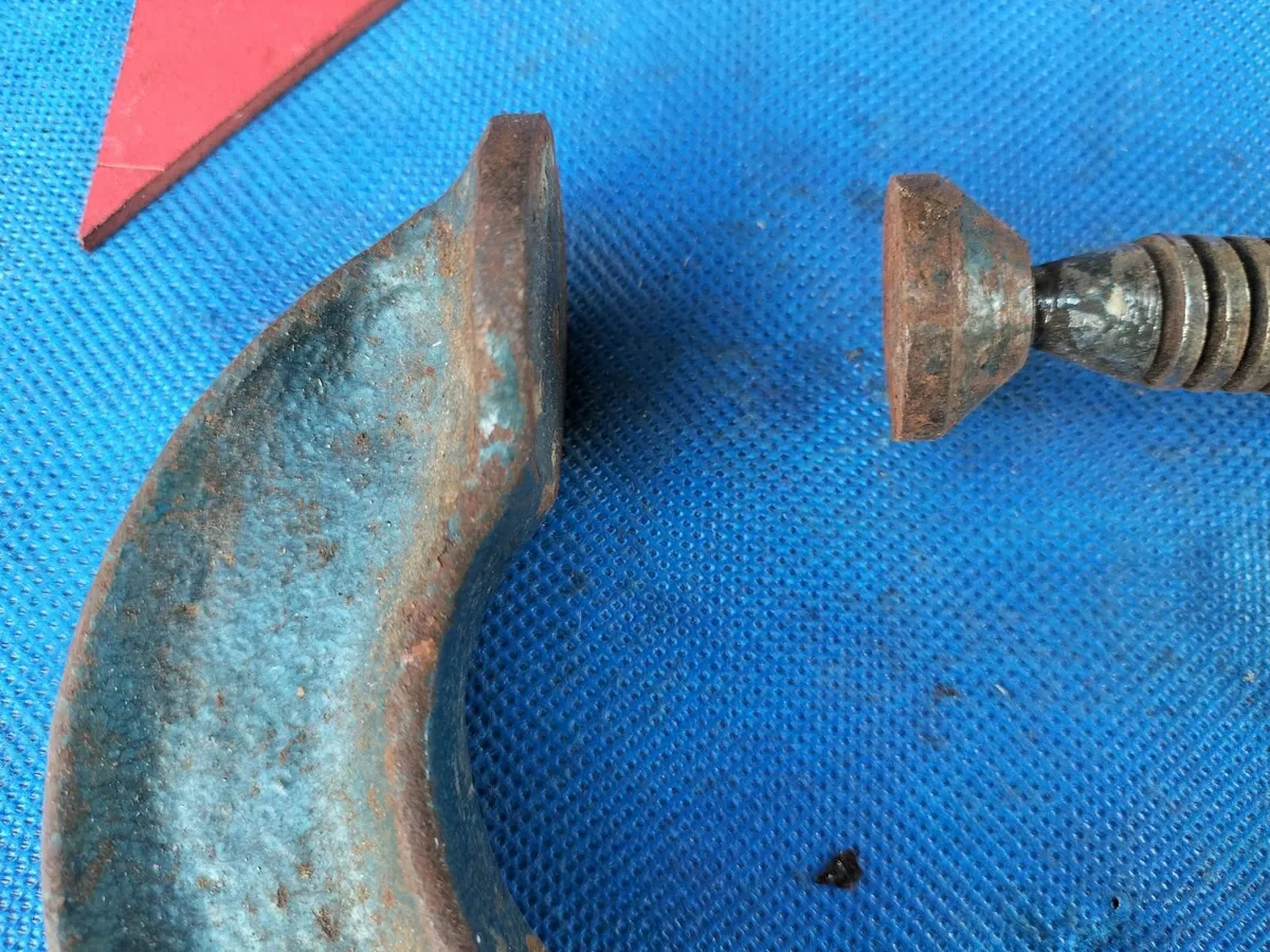 8"  G Clamp by Malleable - Image 4