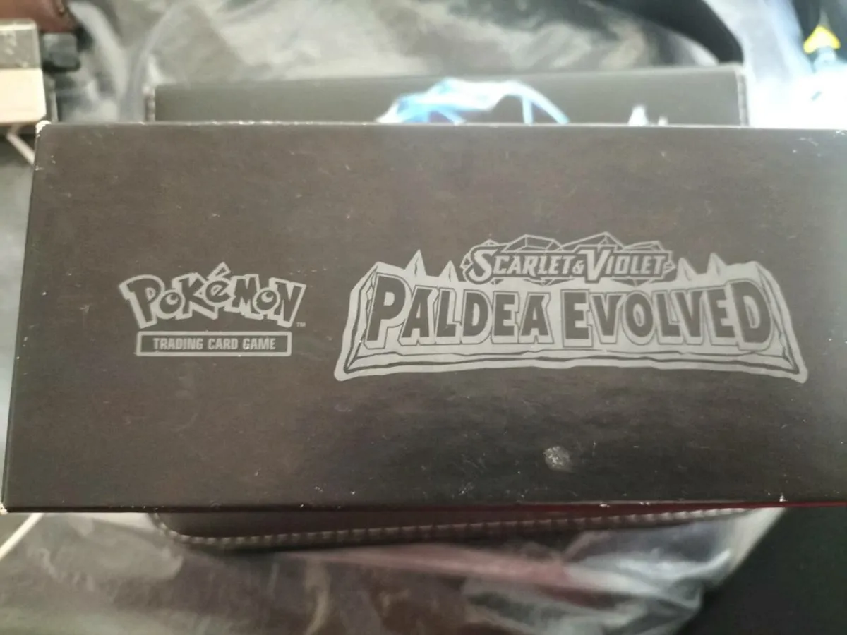 POKEMON SCARLET & VIOLET BOX FOR SALE - Image 2