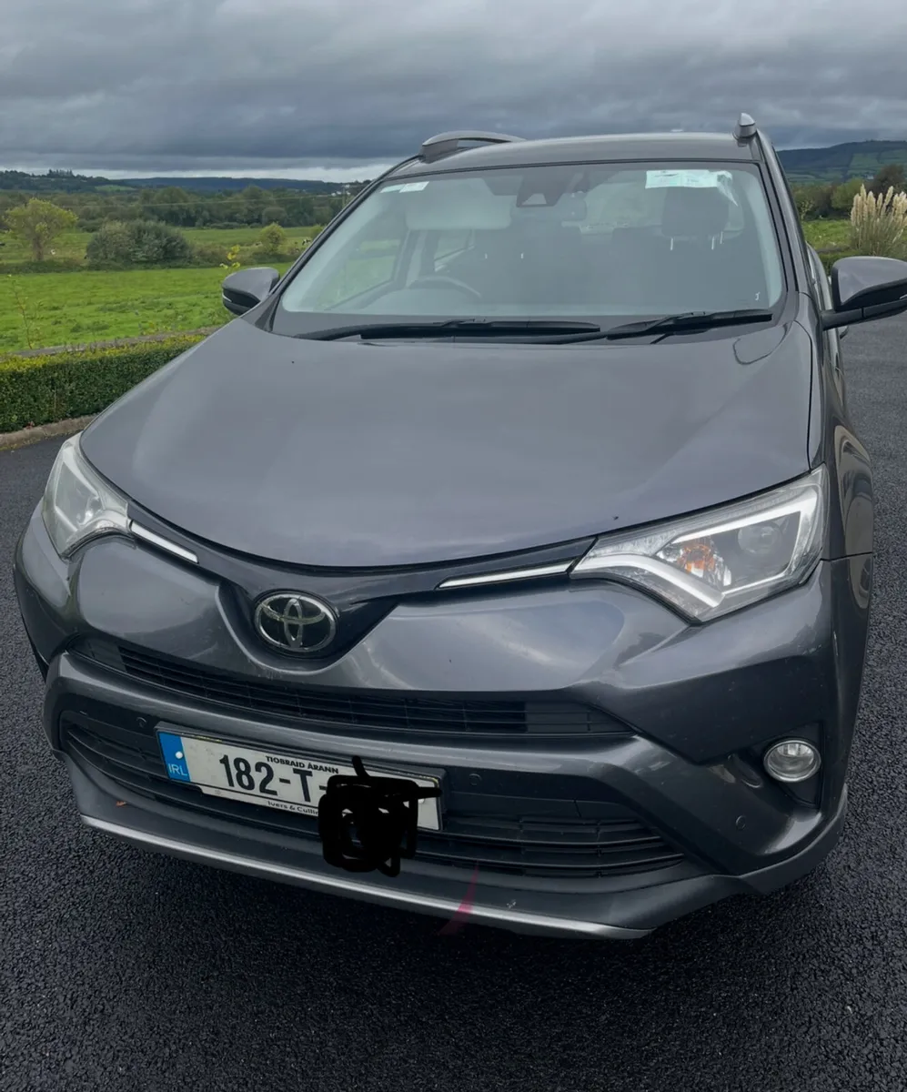 Toyota RAV4 - Image 1