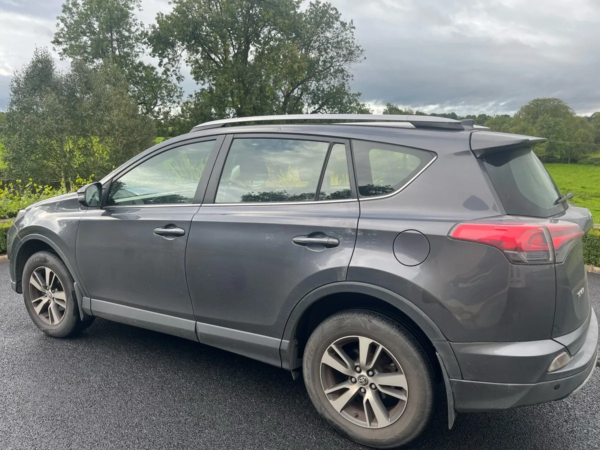 Toyota RAV4 - Image 3