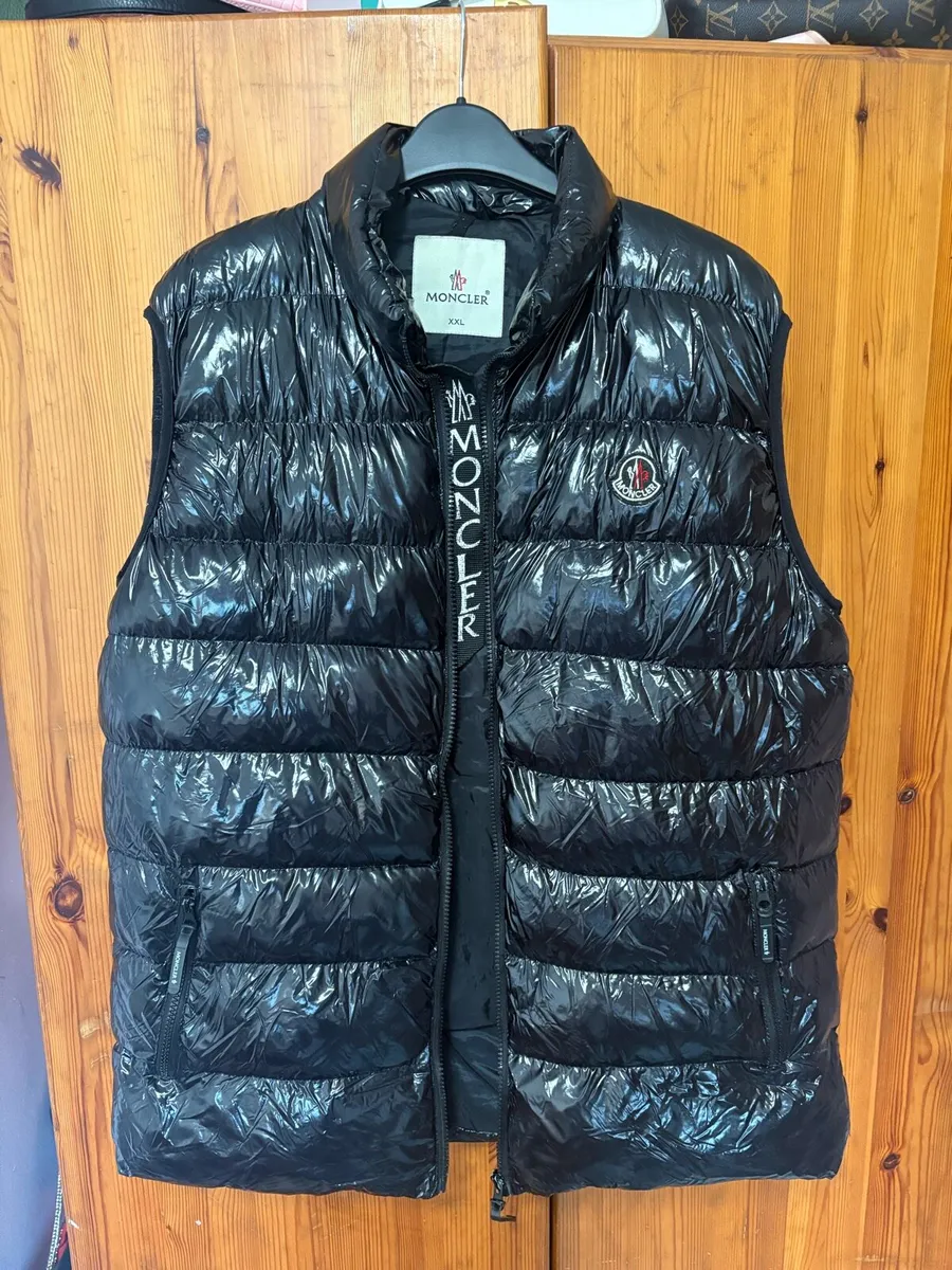 Genuine Moncler Gilet - Image 2