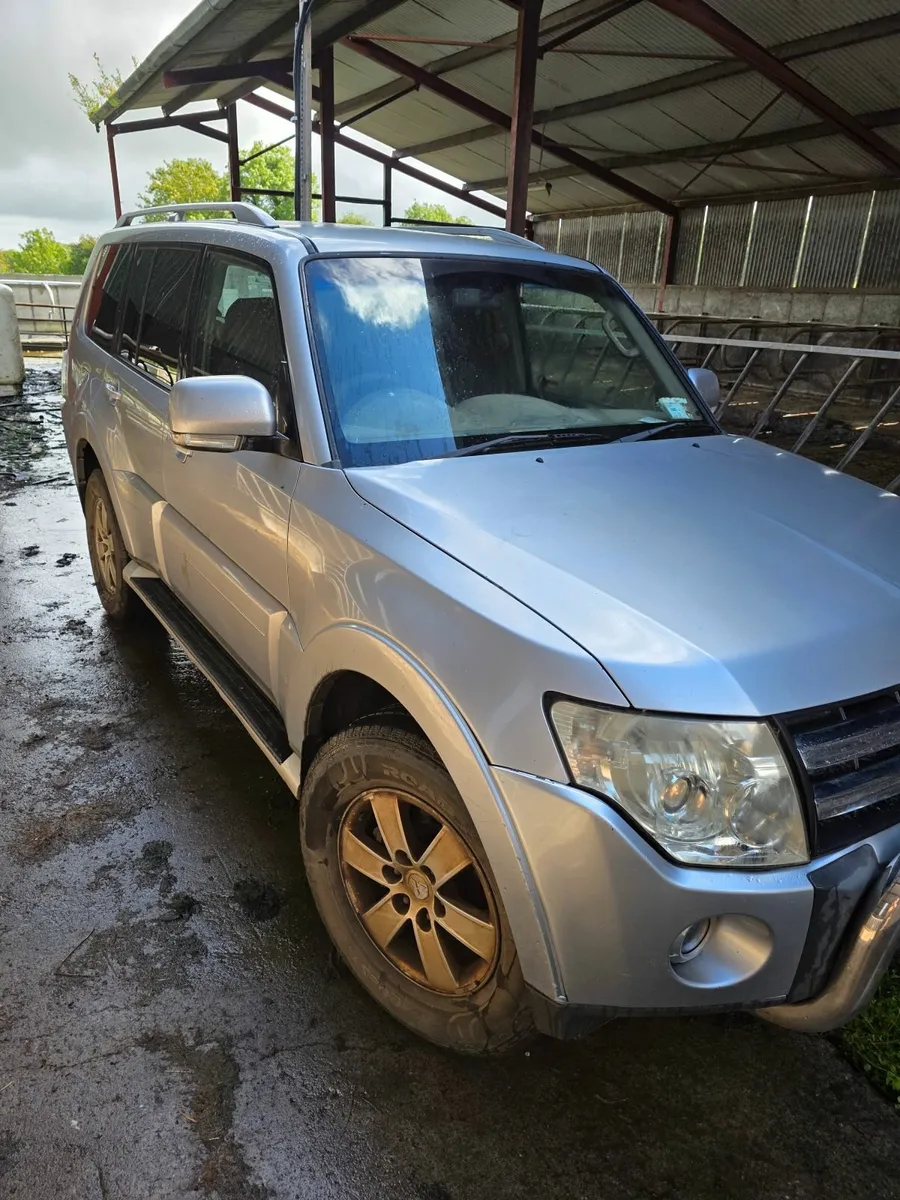 Mitsubishi Pajero 2007 - Image 2