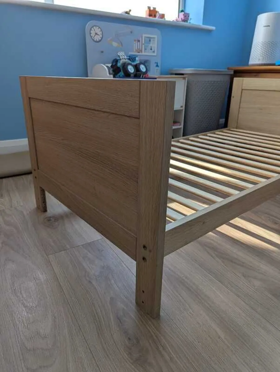 Childs bed frame - Image 2