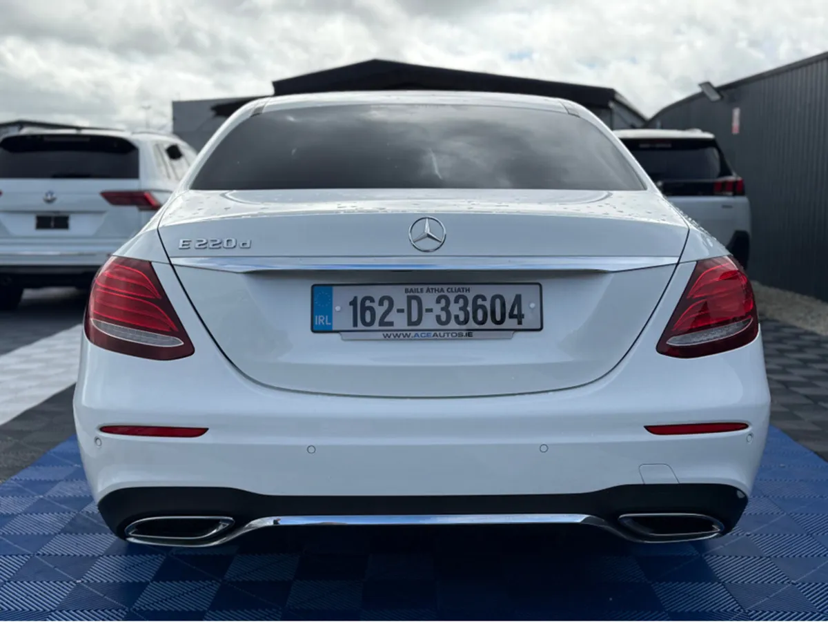Mercedes-Benz E-Class E220D AMG LINE - AUTO - 12M - Image 4
