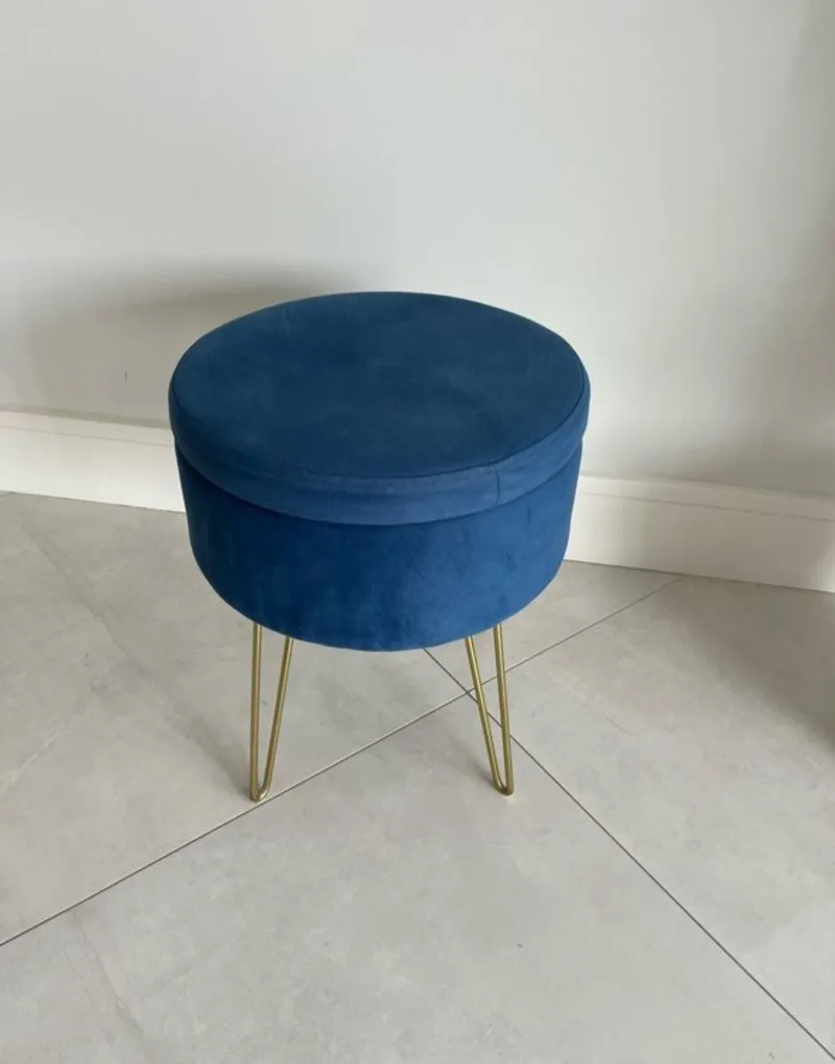 Ottoman - Image 1