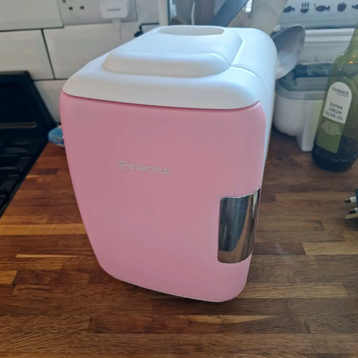 Mini fridge - Image 1