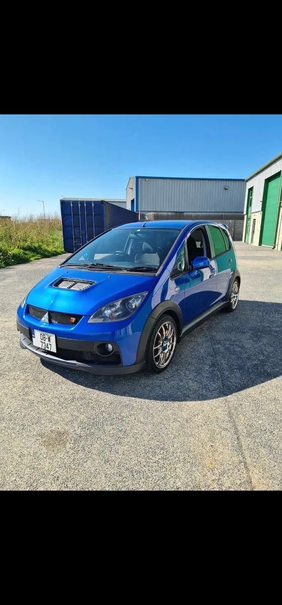 Mitsubishi Colt Ralliart Version R - Image 2